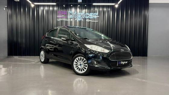 FORD FIESTA 1.6 TITANIUM HATCH 16V FLEX 4P POWERSHIFT